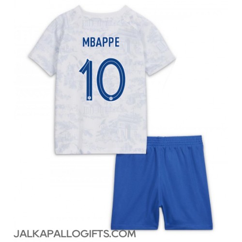 Ranska Kylian Mbappe #10 Vieras Peliasu Lasten MM-kisat 2022 Lyhythihainen (+ Lyhyet housut)